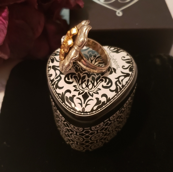 Brighton Flower Ring Size 8 - Picture 3 of 4